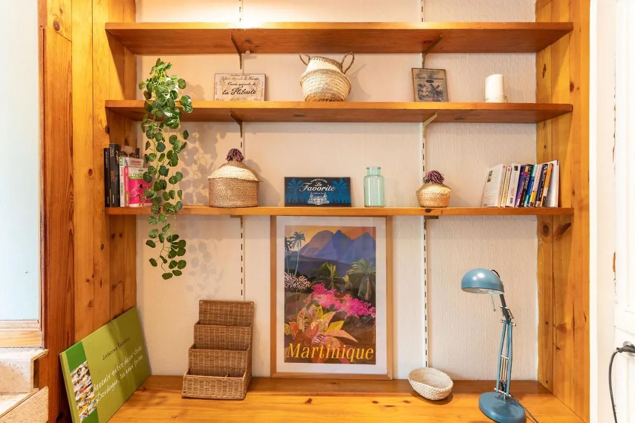 Appartement Au Coeur De Montmartre Paris