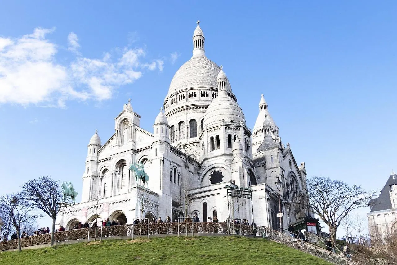 Appartement Au Coeur De Montmartre Paris Frankrike