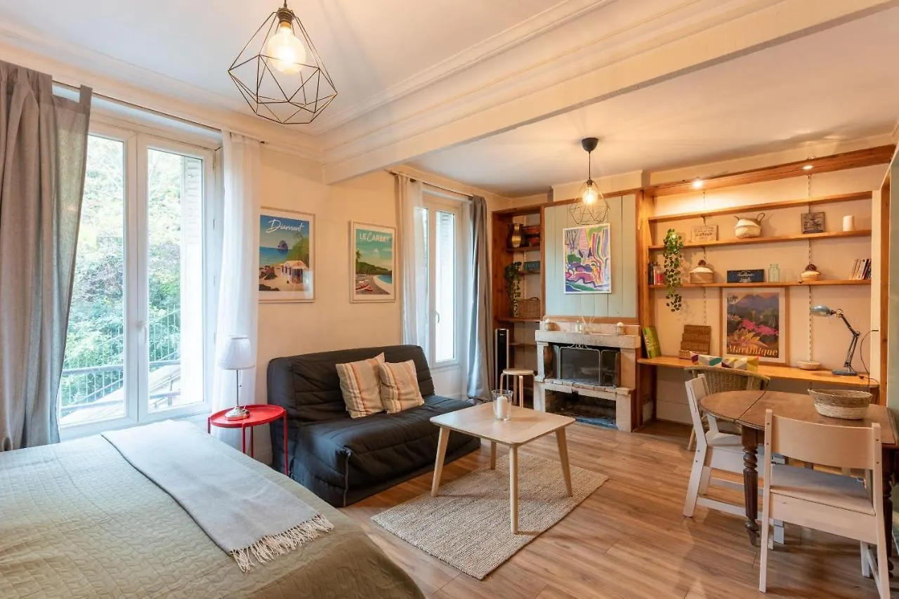 Appartement Au Coeur De Montmartre Paris